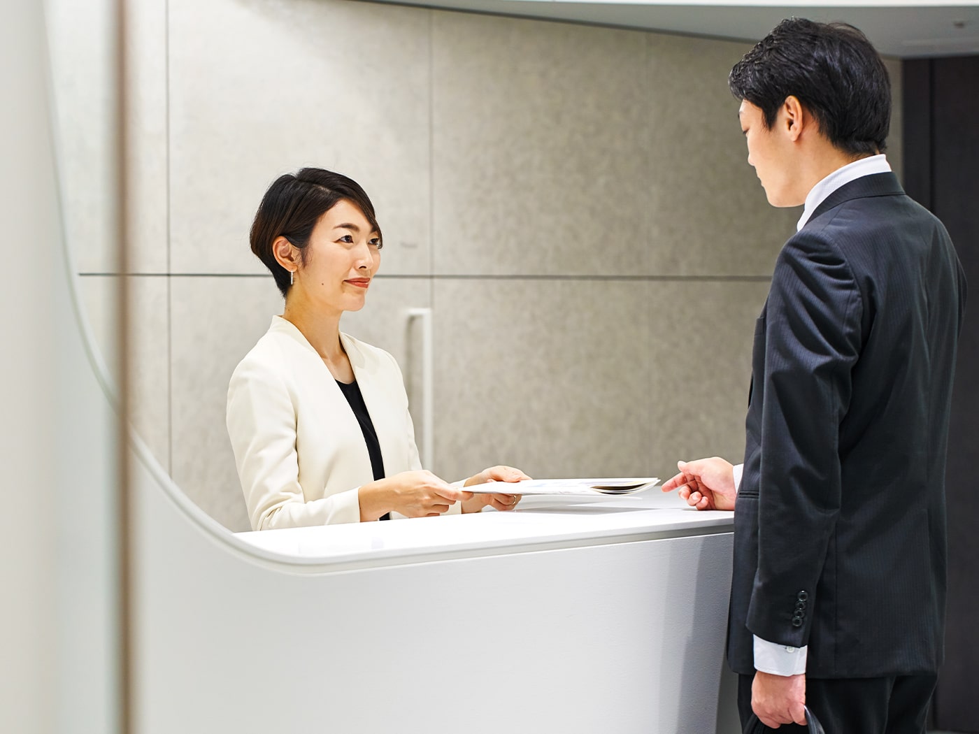 お問合せ時から催事終了まで、お客様のイベントを一貫してサポートするのイメージ